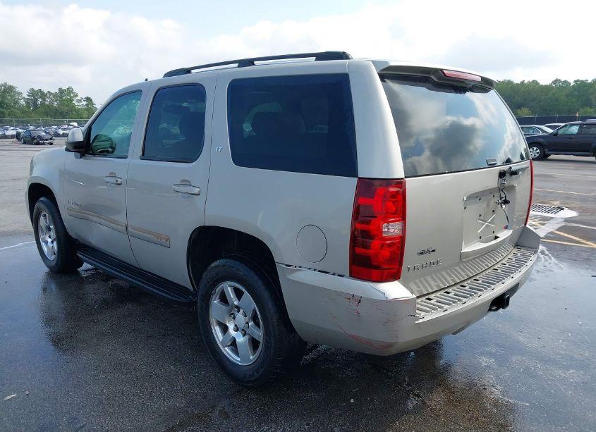 Photo 3 of 2007 Chevrolet Tahoe LT (VIN 1GNFC13J37J148828)