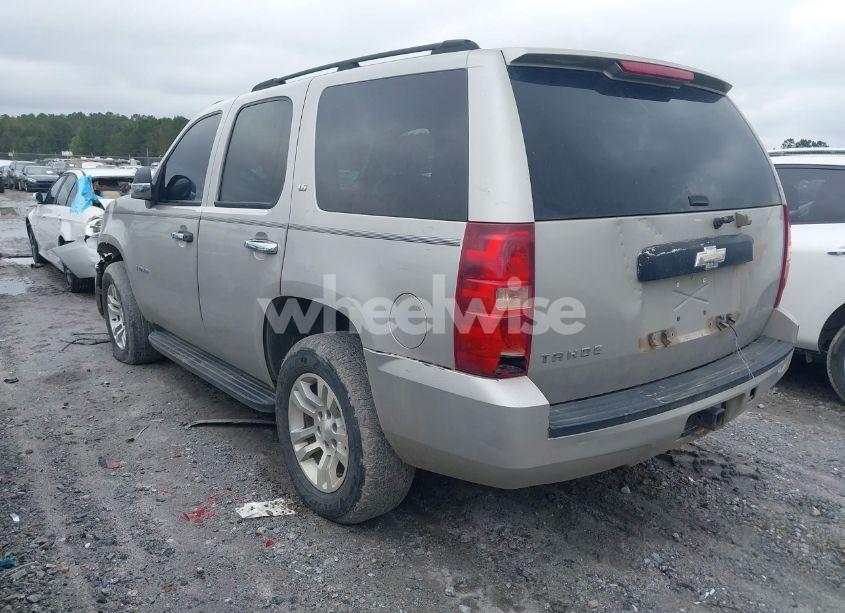 Photo 3 of 2007 Chevrolet Tahoe LS (VIN 1GNFC13J37R190997)