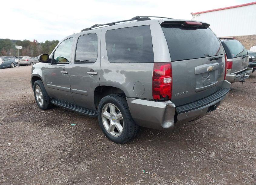 Photo 6 of 2007 Chevrolet Tahoe LT (VIN 1GNFC13J47J154301)