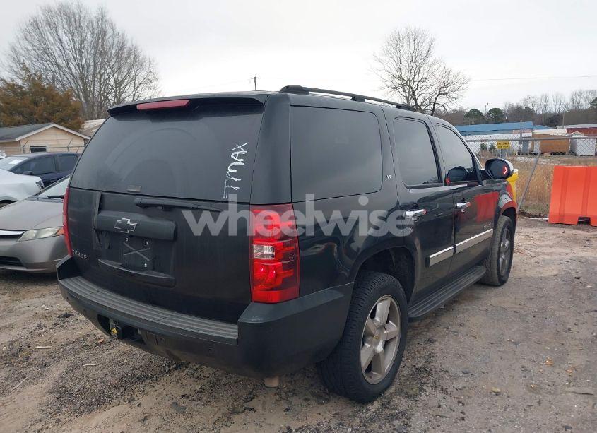 Photo 4 of 2007 Chevrolet Tahoe LT (VIN 1GNFC13J47R120103)