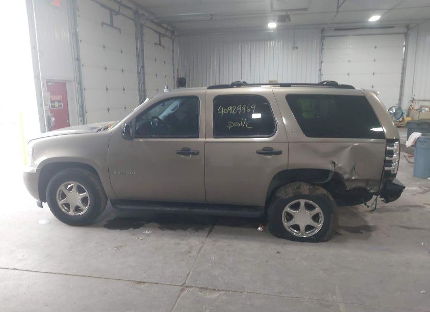 Photo 14 of 2007 Chevrolet Tahoe LS (VIN 1GNFC13J57J140715)