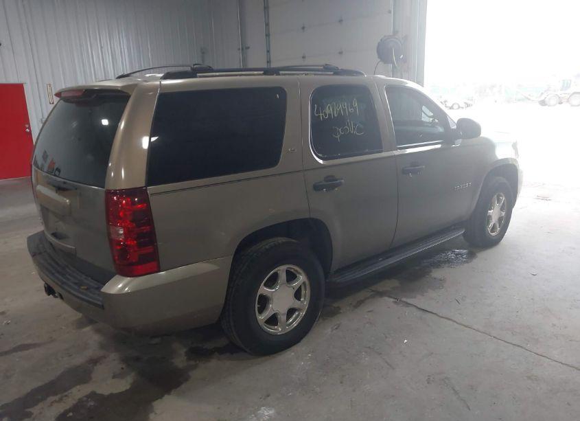 Photo 4 of 2007 Chevrolet Tahoe LS (VIN 1GNFC13J57J140715)