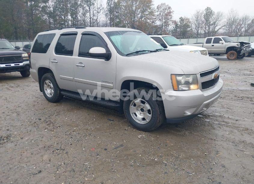 2007 Chevrolet Tahoe LT (VIN 1GNFC13J57J313648) main photo