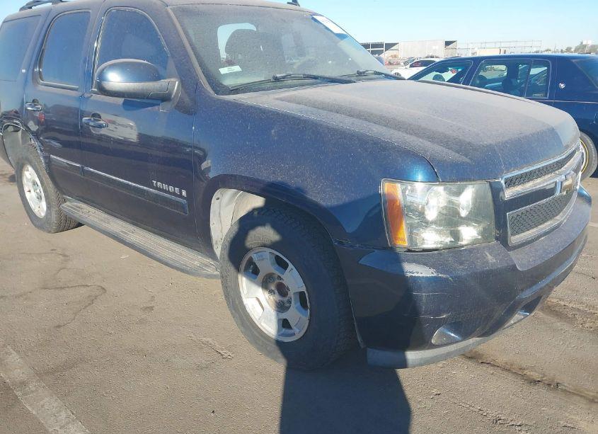 2007 Chevrolet Tahoe LT (VIN 1GNFC13J57R106100) main photo