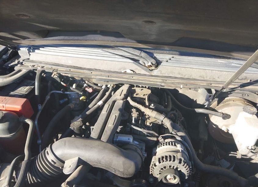 Photo 10 of 2007 Chevrolet Tahoe LT (VIN 1GNFC13J57R106100)