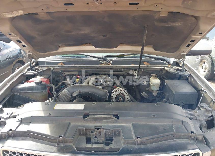 Photo 10 of 2007 Chevrolet Tahoe LT (VIN 1GNFC13J57R154891)