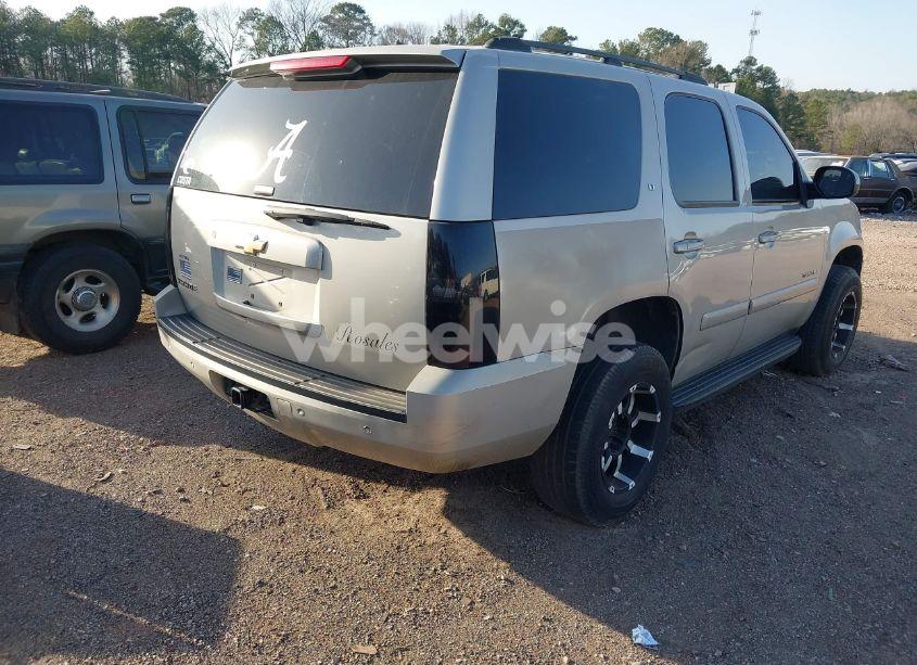 Photo 4 of 2007 Chevrolet Tahoe LT (VIN 1GNFC13J57R154891)
