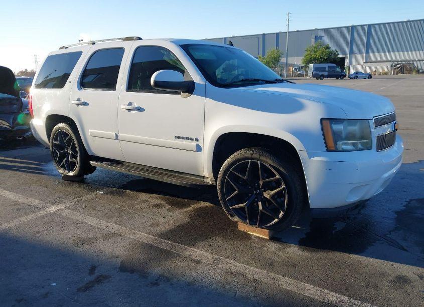 2007 Chevrolet Tahoe LT (VIN 1GNFC13J57R311349) main photo