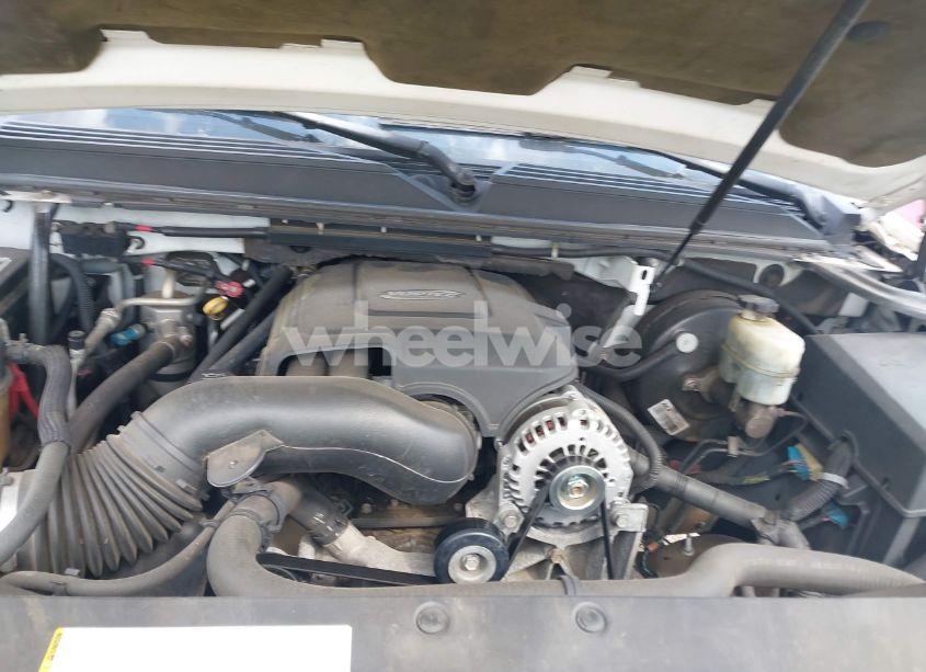 Photo 10 of 2007 Chevrolet Tahoe LT (VIN 1GNFC13J57R313666)