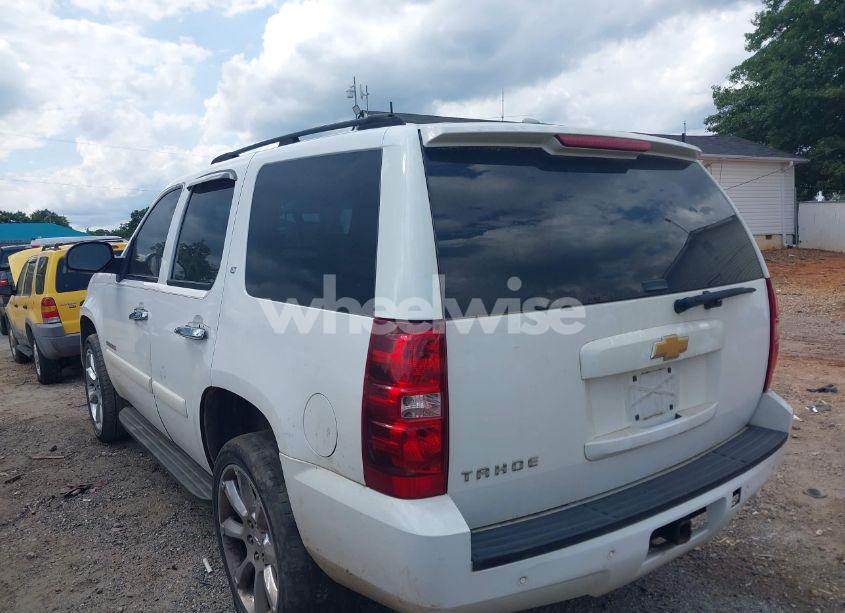 Photo 3 of 2007 Chevrolet Tahoe LT (VIN 1GNFC13J57R313666)