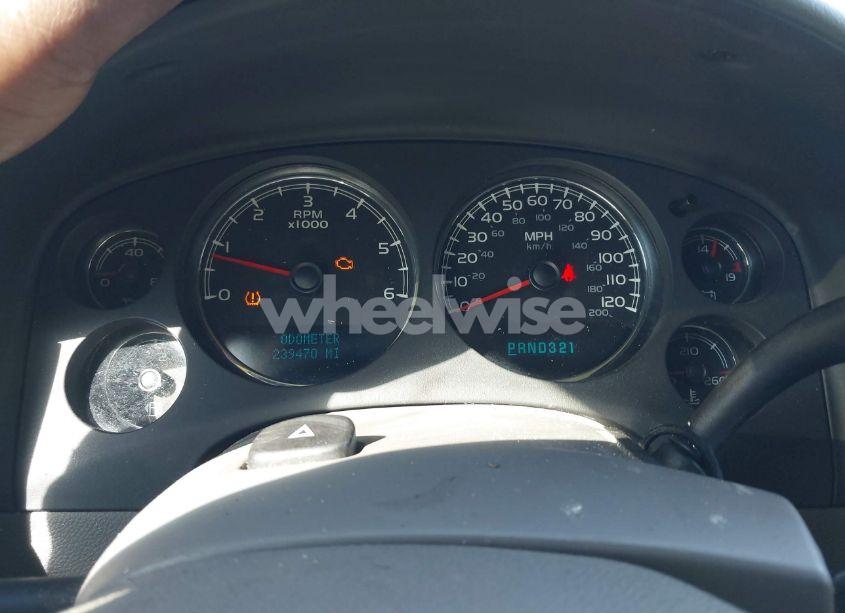 Photo 7 of 2007 Chevrolet Tahoe LT (VIN 1GNFC13J67R142832)