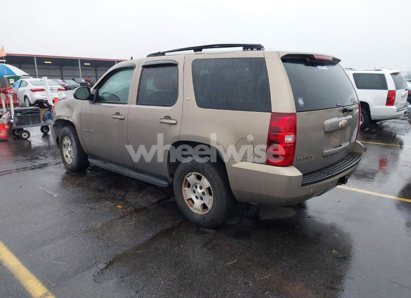 Photo 3 of 2007 Chevrolet Tahoe LT (VIN 1GNFC13J67R185065)