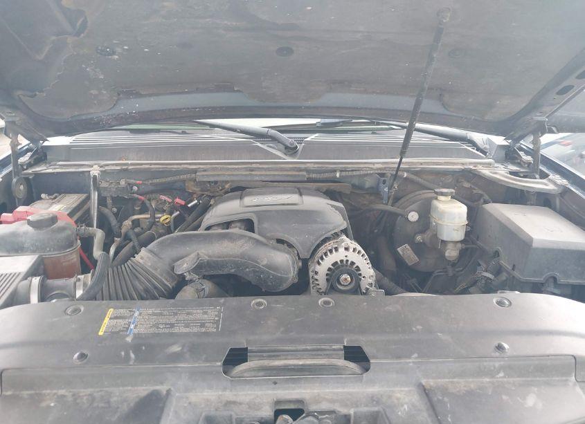 Photo 9 of 2007 Chevrolet Tahoe LS (VIN 1GNFC13J67R220235)