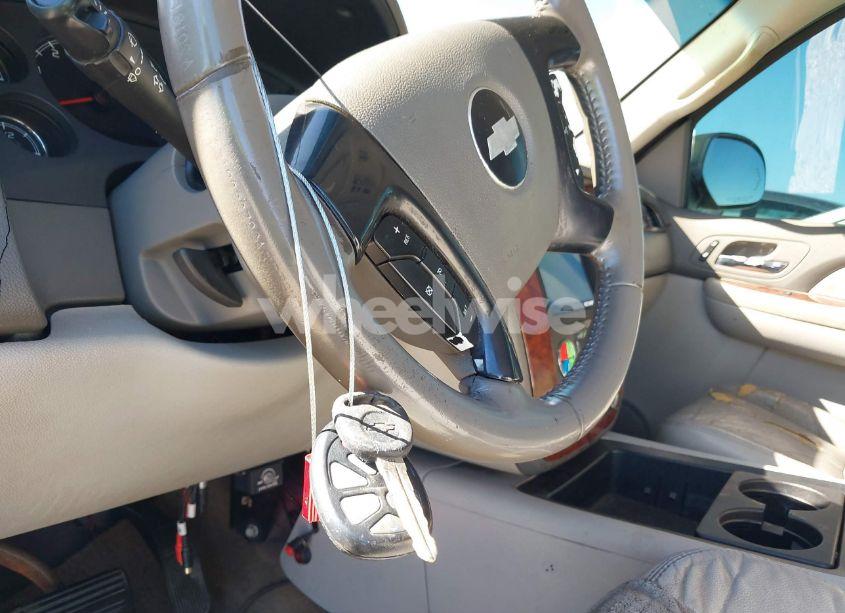 Photo 11 of 2007 Chevrolet Tahoe LTZ (VIN 1GNFC13J67R245233)