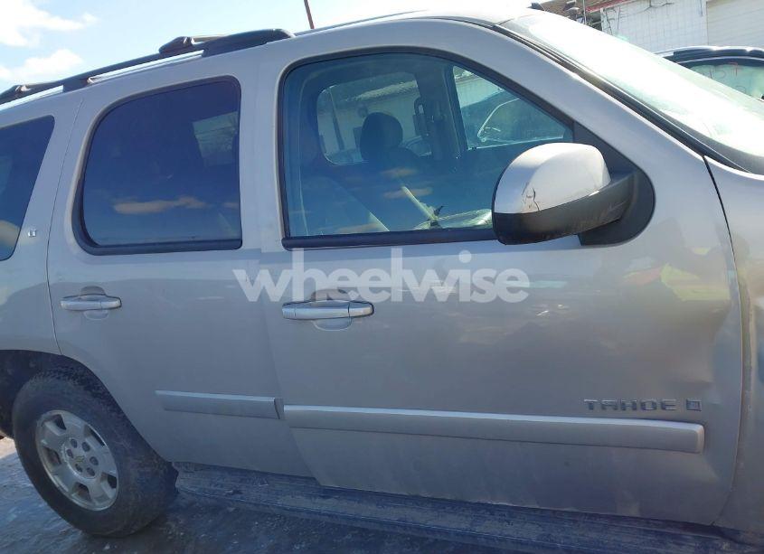 Photo 12 of 2008 Chevrolet Tahoe LT (VIN 1GNFC13J68J115016)