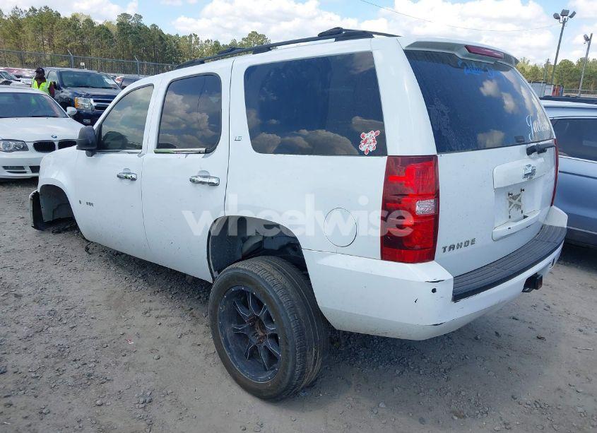 Photo 3 of 2007 Chevrolet Tahoe LS (VIN 1GNFC13J77J127304)