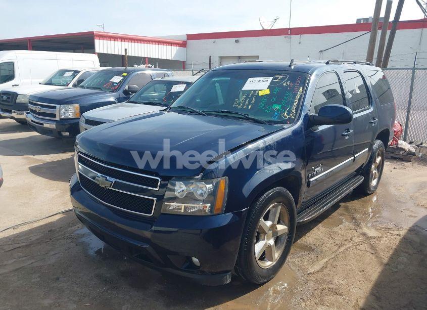 Photo 6 of 2007 Chevrolet Tahoe LT (VIN 1GNFC13J77R112951)