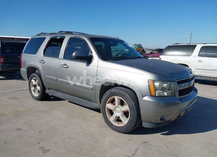 2007 Chevrolet Tahoe LT (VIN 1GNFC13J77R117888) main photo
