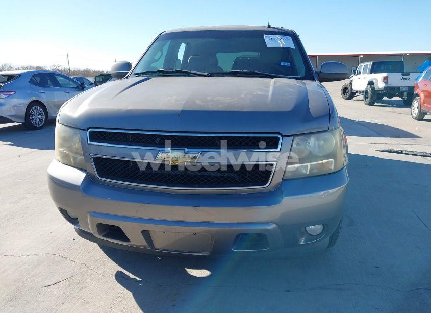 Photo 6 of 2007 Chevrolet Tahoe LT (VIN 1GNFC13J77R117888)