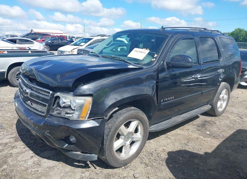 Photo 2 of 2007 Chevrolet Tahoe LTZ (VIN 1GNFC13J77R146582)