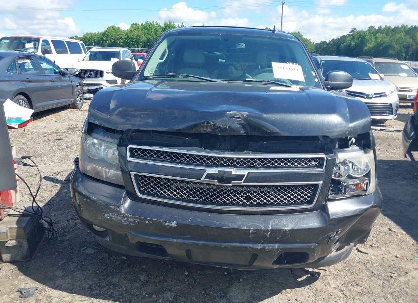 Photo 6 of 2007 Chevrolet Tahoe LTZ (VIN 1GNFC13J77R146582)