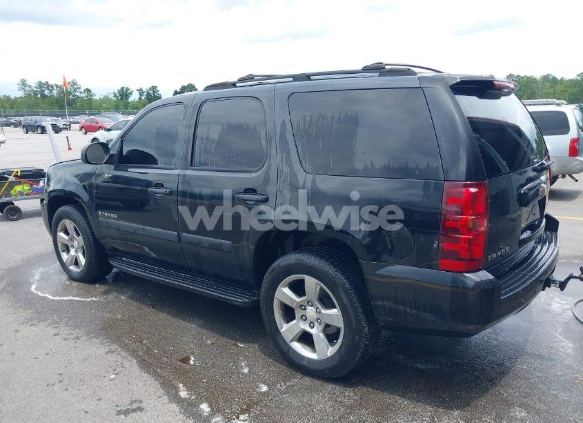 Photo 3 of 2007 Chevrolet Tahoe LT (VIN 1GNFC13J77R152933)