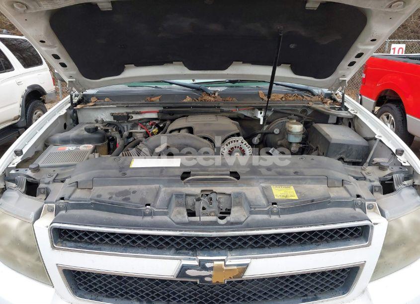 Photo 10 of 2007 Chevrolet Tahoe LT (VIN 1GNFC13J77R165522)