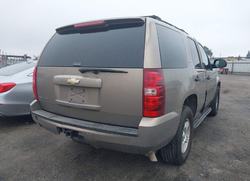 Photo 4 of 2007 Chevrolet Tahoe LS (VIN 1GNFC13J77R243524)