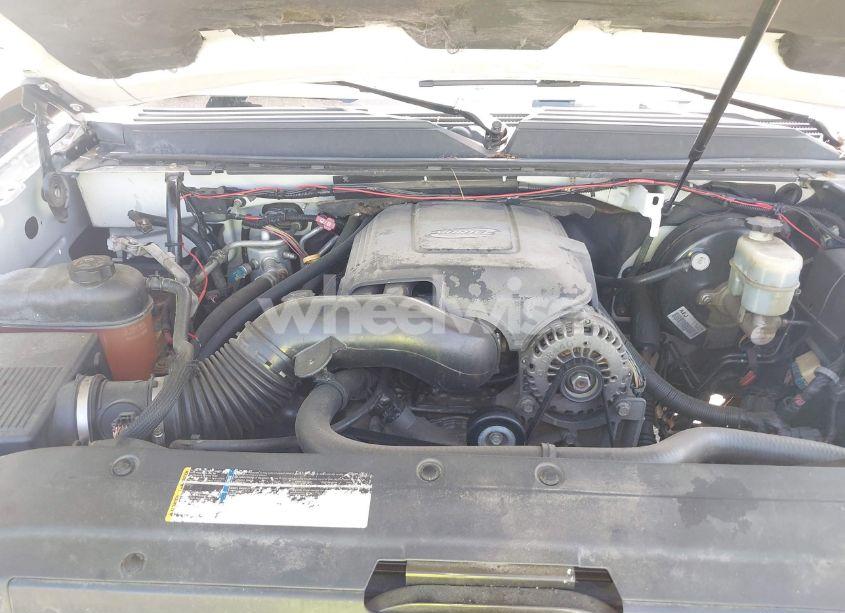 Photo 10 of 2007 Chevrolet Tahoe LTZ (VIN 1GNFC13J87J132303)