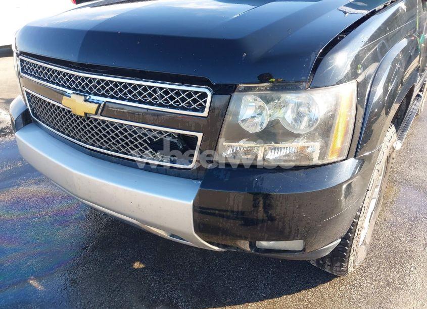 Photo 6 of 2007 Chevrolet Tahoe LT (VIN 1GNFC13J87R423739)