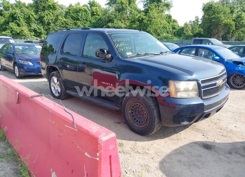 2007 Chevrolet Tahoe LS (VIN 1GNFC13J97J100573) main photo
