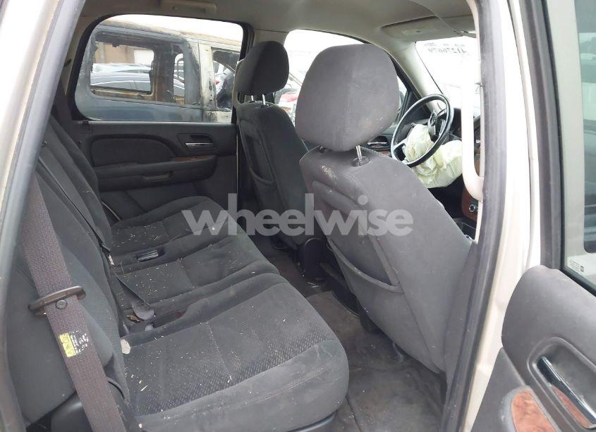 Photo 8 of 2007 Chevrolet Tahoe LT (VIN 1GNFC13J97J146579)