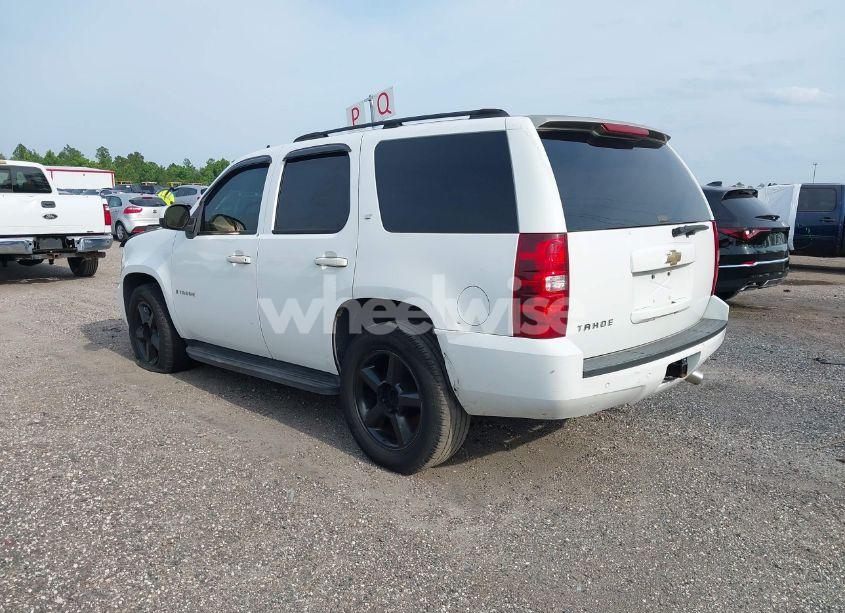 Photo 3 of 2007 Chevrolet Tahoe LT (VIN 1GNFC13J97R109226)