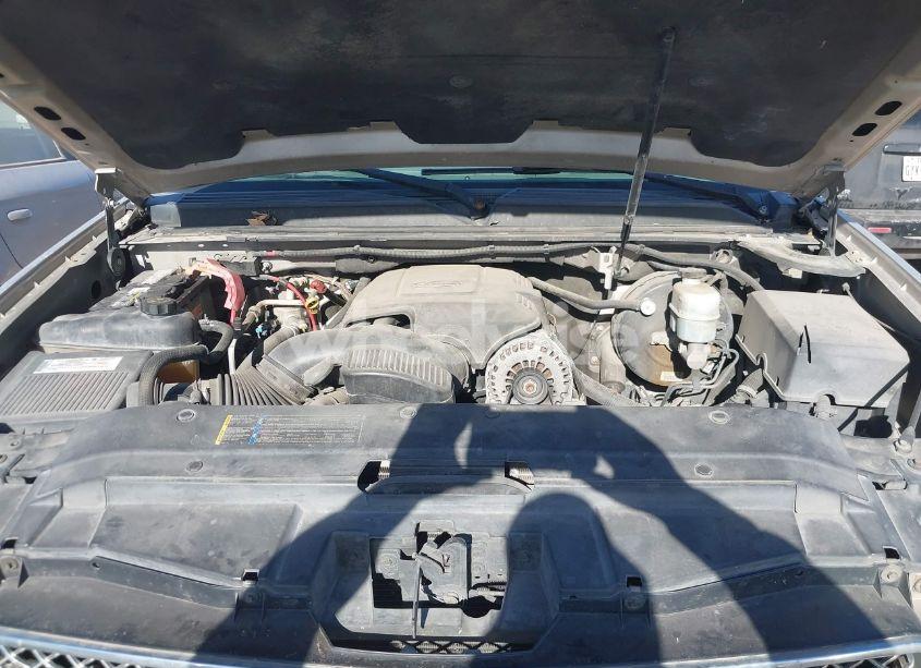 Photo 10 of 2007 Chevrolet Tahoe LTZ (VIN 1GNFC13J97R379542)