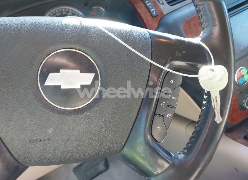 Photo 11 of 2008 Chevrolet Tahoe LTZ (VIN 1GNFC13J98R266014)