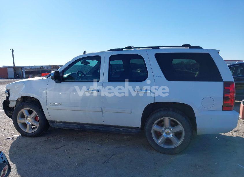 Photo 14 of 2008 Chevrolet Tahoe LTZ (VIN 1GNFC13J98R266014)
