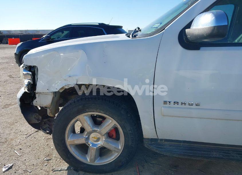 Photo 6 of 2008 Chevrolet Tahoe LTZ (VIN 1GNFC13J98R266014)