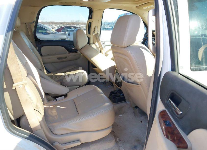 Photo 8 of 2008 Chevrolet Tahoe LTZ (VIN 1GNFC13J98R266014)