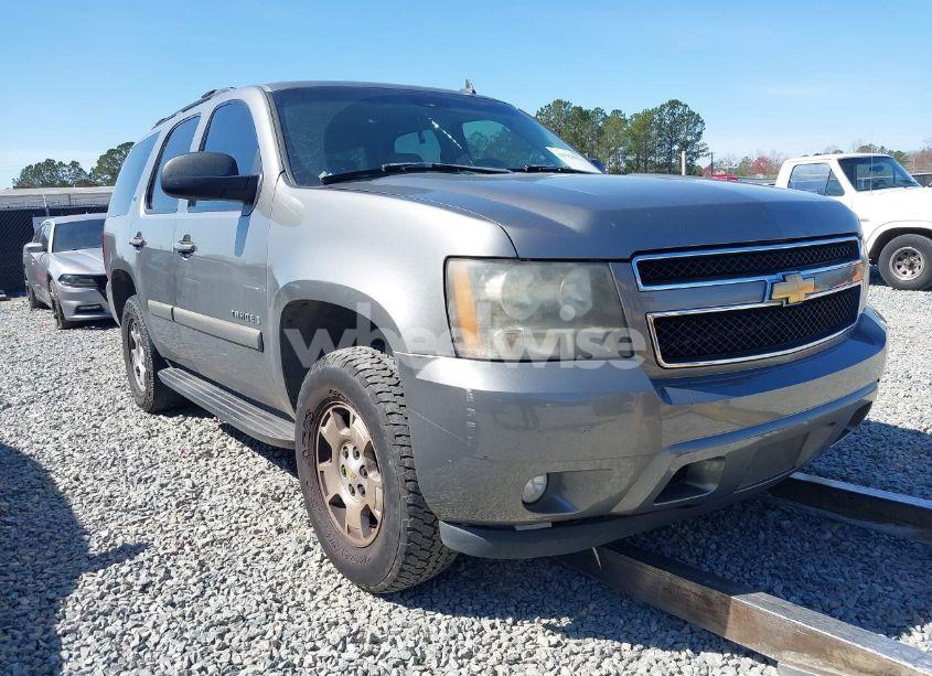 2007 Chevrolet Tahoe LT (VIN 1GNFC13JX7R365648) main photo