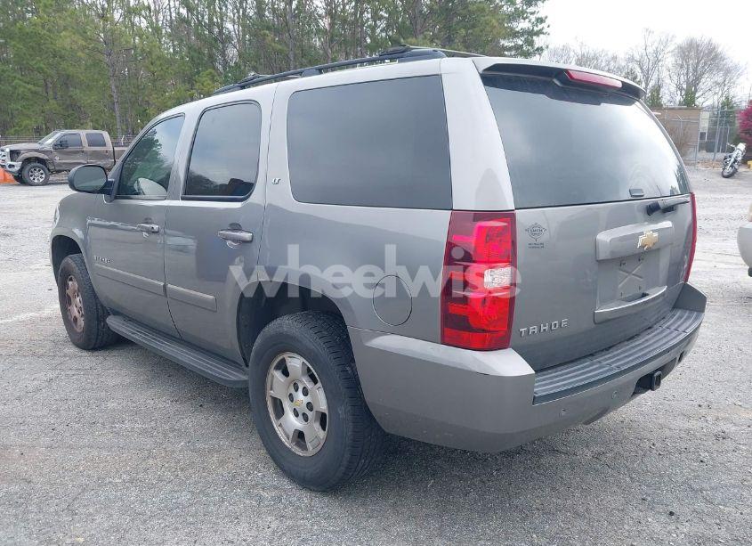 Photo 3 of 2007 Chevrolet Tahoe LT (VIN 1GNFC13JX7R365648)