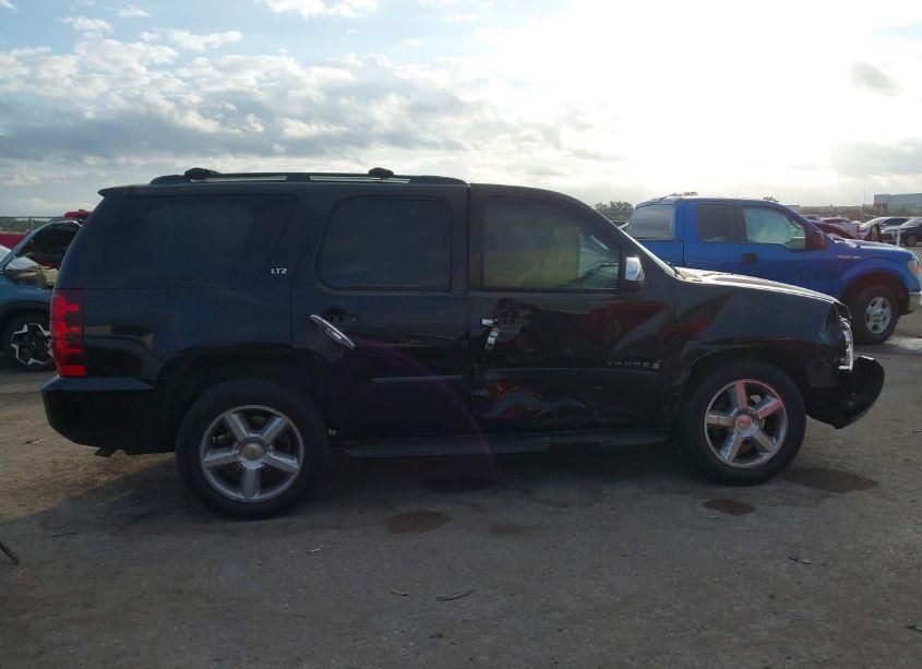 Photo 13 of 2008 Chevrolet Tahoe LTZ (VIN 1GNFC13JX8R118132)