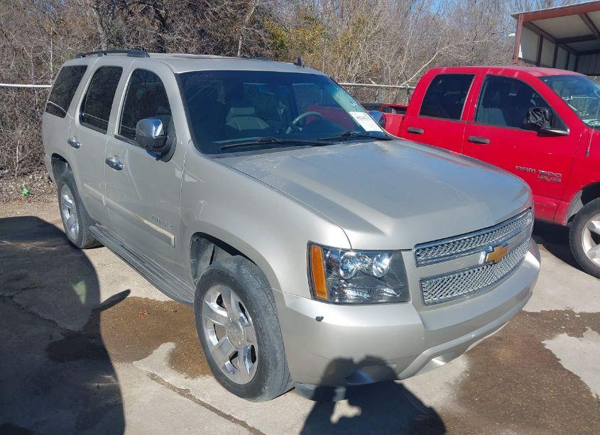 2008 Chevrolet Tahoe LT (VIN 1GNFC13JX8R238416) main photo