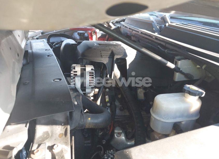 Photo 10 of 2007 Chevrolet Suburban 1500 LT (VIN 1GNFC16007J216800)