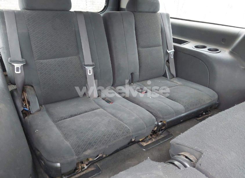 Photo 12 of 2007 Chevrolet Suburban 1500 LS (VIN 1GNFC16007J317898)