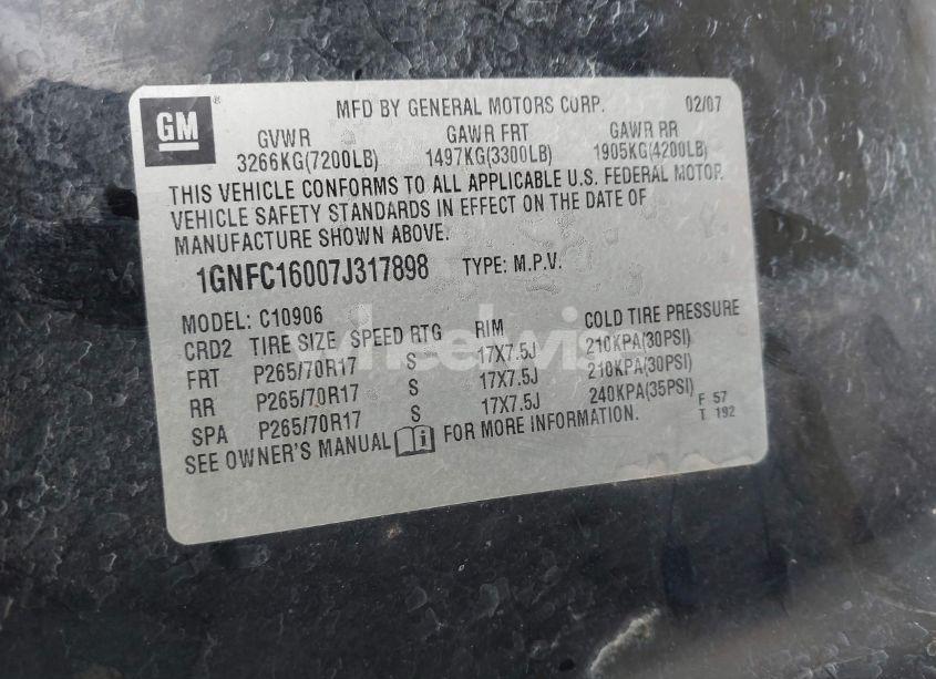 Photo 9 of 2007 Chevrolet Suburban 1500 LS (VIN 1GNFC16007J317898)