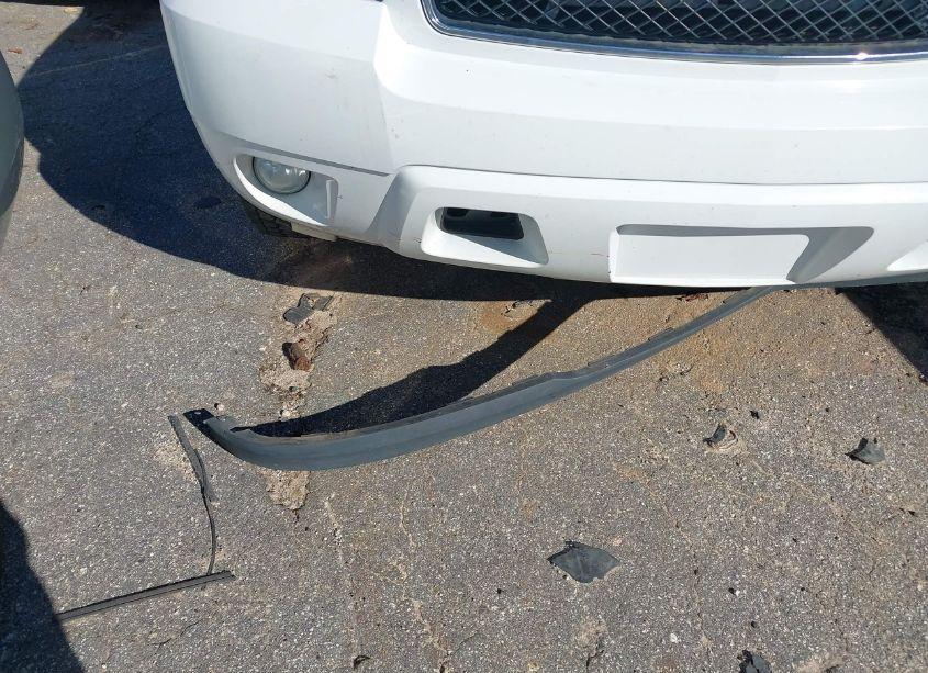 Photo 6 of 2008 Chevrolet Suburban 1500 LT (VIN 1GNFC16018J106954)