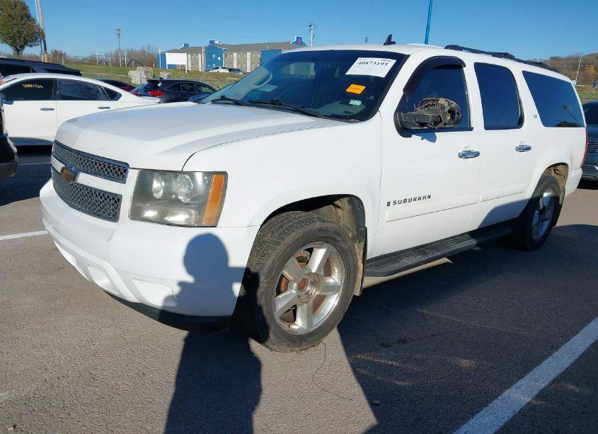 Photo 2 of 2008 Chevrolet Suburban 1500 LTZ (VIN 1GNFC16028R189361)