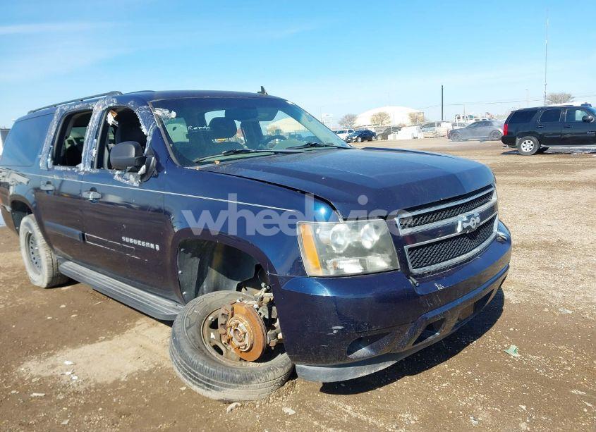 Photo 6 of 2009 Chevrolet Suburban 1500 LS (VIN 1GNFC16029R200974)