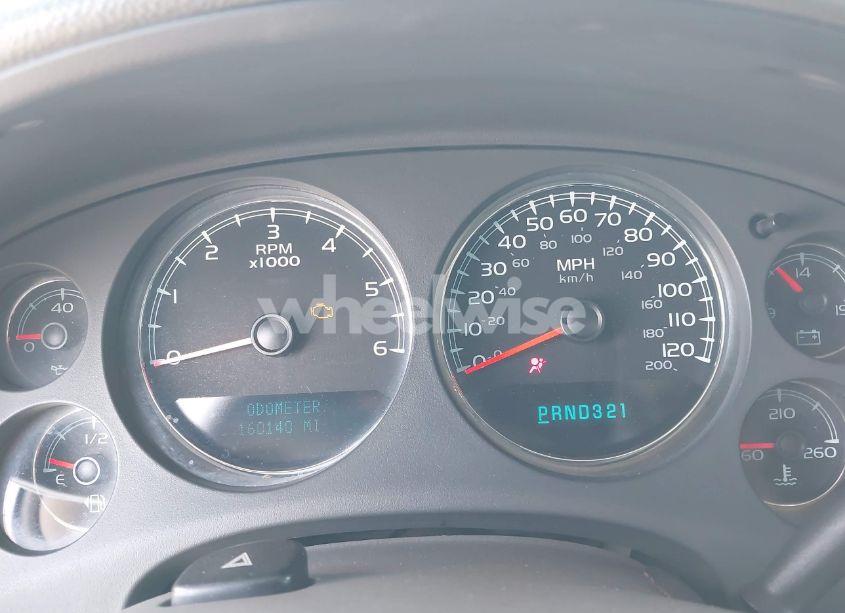 Photo 7 of 2008 Chevrolet Suburban 1500 LT (VIN 1GNFC16038R128195)