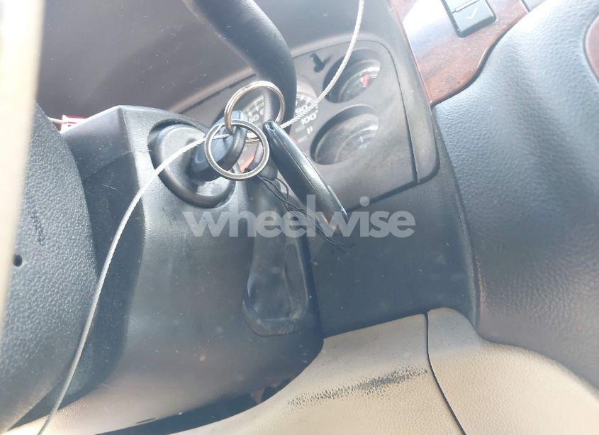 Photo 11 of 2008 Chevrolet Suburban 1500 LTZ (VIN 1GNFC16038R278002)